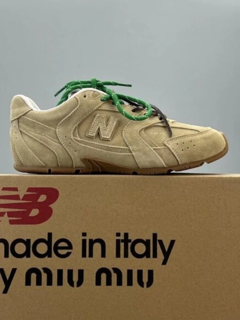 ✨ Miu Miu x New Balance 530 SL Sneakers